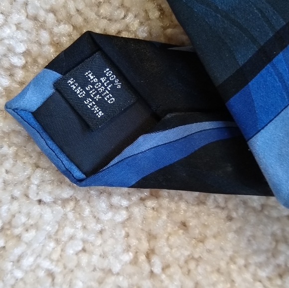 Lot 2 Men's 100% Silk Neck Tie - Picture 4 of 6